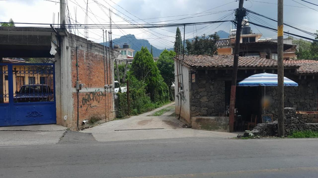 Hospedaje Casa Cortes - Recamaras De Descanso, Tepoztlan Mor - No Contamos Con Estacionamiento 外观 照片
